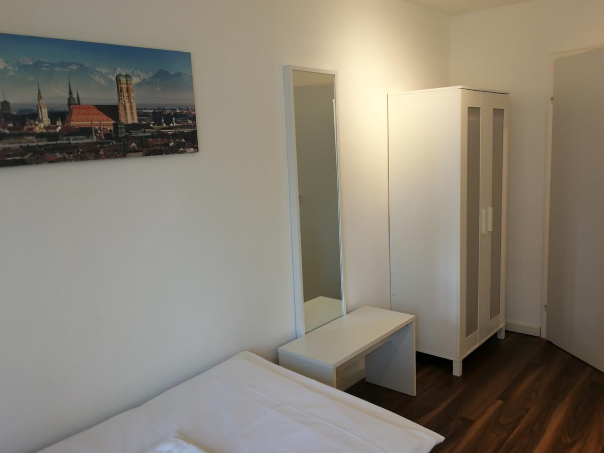 Boardinghouse Munchen-Laim Hotel Esterno foto